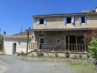4 Bed Stone Village House