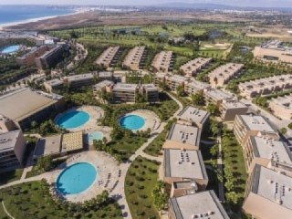 3 bedrooms- Apartment- Salgados-..