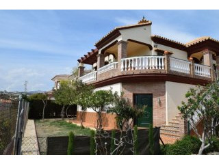 Villa for Sale in Algarrobo 525.000..