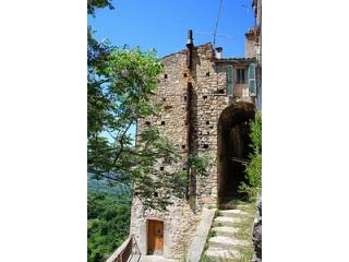 Large old stone townhouse to restore..