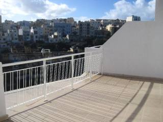 Balluta Seafront Apartment