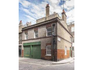 Mansfield Mews, London W1G
