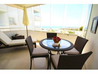 Apartment - beautiful refurbished 1..