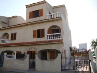 3 Bedrooms - Townhouse - Alicante - For..