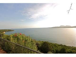 3 Bedrooms - Apartment - For Sale