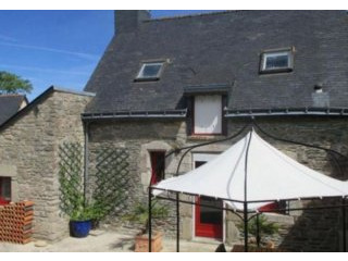 Ideal Holiday Home House