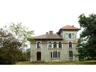 House Villa 13 Rooms