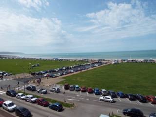 Three bedroom apartment in good..