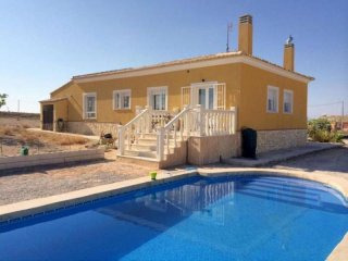 3 bedroom Villa in caudete (Ref. PV2372)