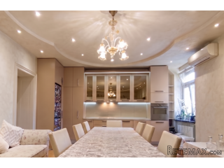 CENTAR STAN NAJAM 102 M2