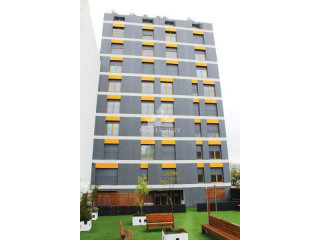 Luxury Apartment In Lisbon, Avenidas..