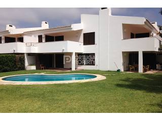 Under Renovation-Ground floor apt with..