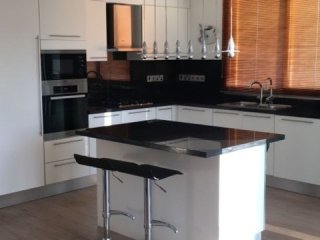 A modern 2 bed apartment