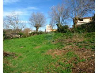 ISTRA, VALTURA GRAĐEVINSKO ZEMLJIŠTE 1700 M2
