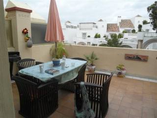 Apartment for sale in Elviria