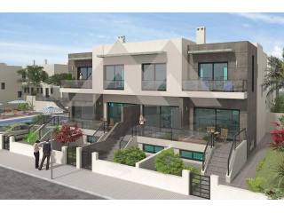 New build town houses with underbuild..