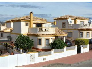 3 bedroom Villa For Sale: Detached..