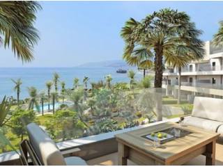 Apartment for sale in West Estepona..
