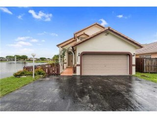 3 bedroom House For Sale: 5235 SW 153..