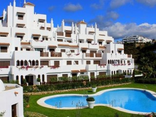 3 Bedrooms - Apartment - Malaga - For..