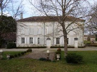 This Lovely Manor House Comprising 8..