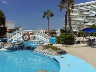 2 bedroom Apartment property for sale..