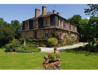 9 bedroom House For Sale: 22300 LANNION