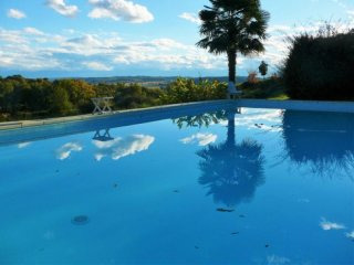 3 Bedrooms - House - Midi-Pyrenees -..