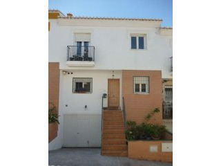 4 Bedrooms - Town House - Malaga - For..