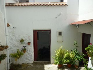 8 Bedrooms - Town House - Malaga - For..