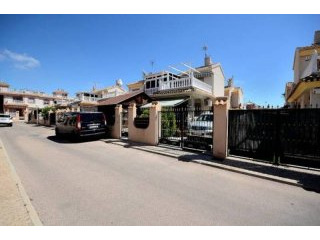 3 Bedroom 2 Bathroom Villa In Playa..