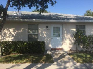 510 Holyoke Lane #a, Lake Worth, FL -..
