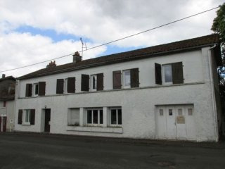 Large 5 Bed House