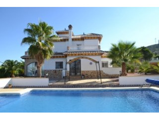 Hondon De Los Frailes- 3 Bedroom..