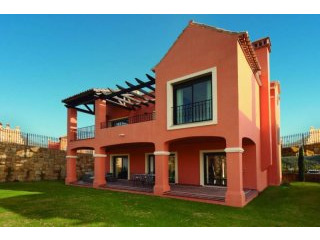 Golf Villa For Sale In Estepona