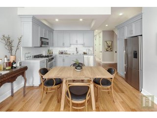 2 bedroom Apartment For Sale: 94..