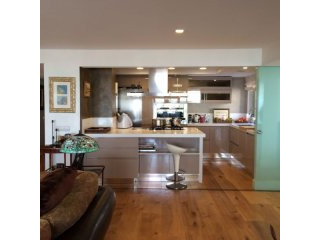 Luxary Apartment With Panoramic Views..