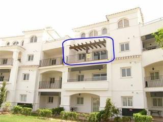 2 bedroom Apartment For Sale: 2nd..