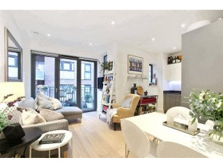 Property - London - For Sale