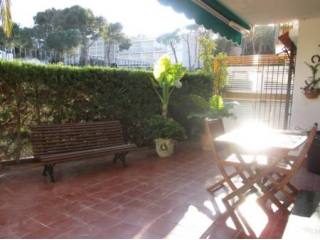 NICE GROUND FLOOR WITH GARAGE NEAR TO..