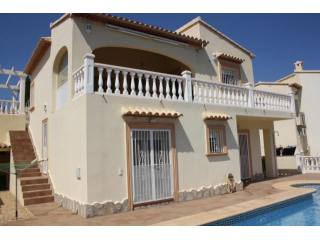 3 Bedrooms - Villa - Alicante - For Sale
