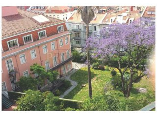 Palace in Principe Real for sale