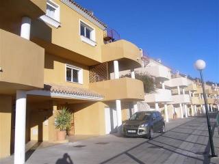 Town House - A SUPERB PROPERTY IN A..