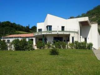 Impressive Architect Conceived Villa &..