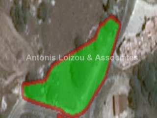 1,673 m2 field in Tremithousa with sea..