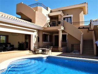 4 Bedrooms - Villa - Murcia - For Sale