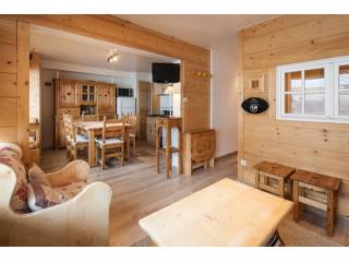 Excellent 1 bedroom + Cabine apartment..