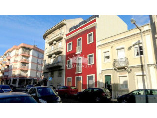 Apartment T3 In Lisbon