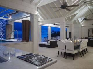 4 Bedrooms - Apartment - Saint James -..