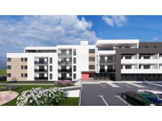 Prostran 3-sobni stan 68,7 m² s lođom (8 m²)